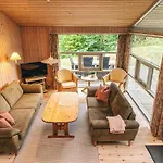 5 Star In Hadsund * Øster Hurup