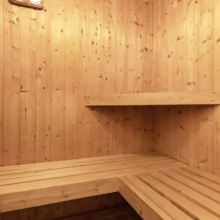 6 Person In Hadsund-by Traum * Øster Hurup