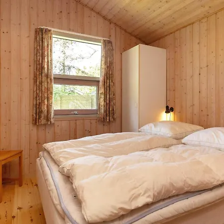 6 Person In Hadsund-by Traum